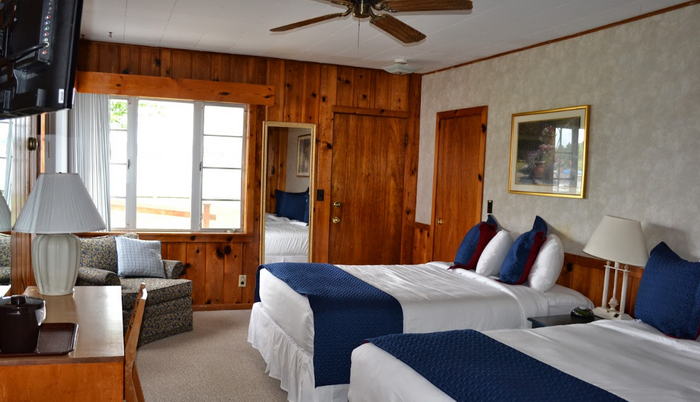 Lakeside Inn - From Website (newer photo)
